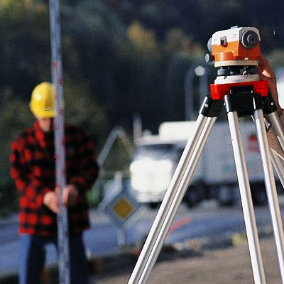 Оптический нивелир Leica NA720