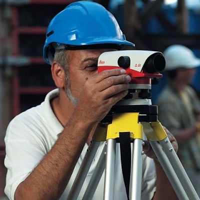 Оптический нивелир Leica NA 730