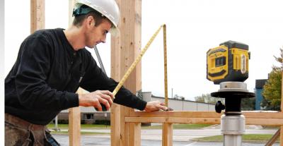 Лазерный нивелир LAX 300