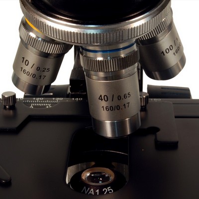 Микроскоп Levenhuk 625