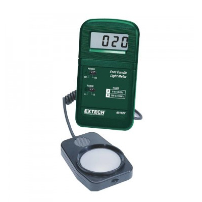 Портативный измеритель освещенности Extech 401027 (снят с производства)