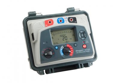 Мегаомметр Megger MIT1025 (снят с производства)
