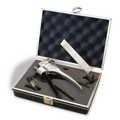 Твердомер Webster Модель В-75 для латуни, жёстких сплавов алюминия и мягкой стали