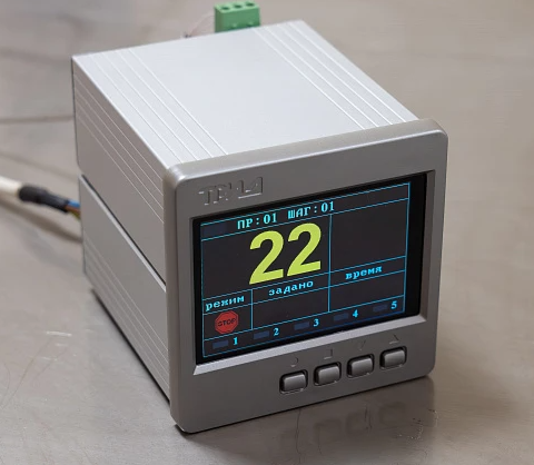 Программный регулятор РТМ500С-1В1А1Т4Р