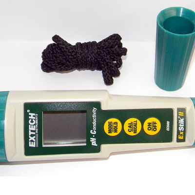 Водонепроницаемый прибор Extech EC500 ExStik II для измерения рН/проводимости (снят с производства)