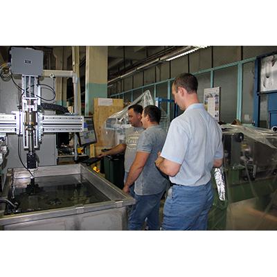 АУКП-250 автоматизированная ультразвуковая установка контроля колец подшипников буксовых узлов