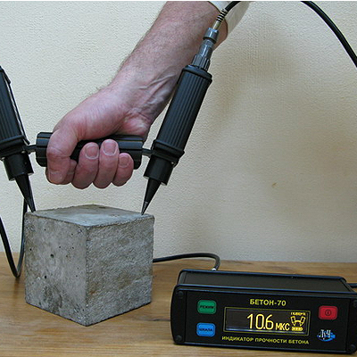 Ультразвуковой индикатор прочности бетона Бетон-70