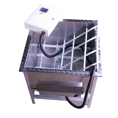 Ванны для насыщения и оттаивания образцов с устройством для поддержания температуры воды или рассола (термостатированые ванны)