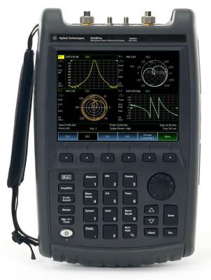 Портативный комбинированный СВЧ анализатор FieldFox Keysight N9925A