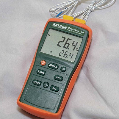 Термометр двойного ввода Extech EA10 EasyView на 1360°С с регистрацией данных