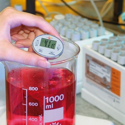 Водонепроницаемый мини-термометр Testo