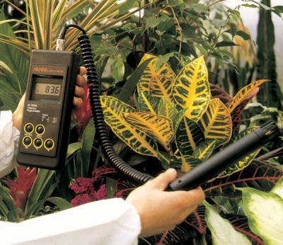 Термогигрометр портативный водонепроницаемый с выносным датчиком HI 9065